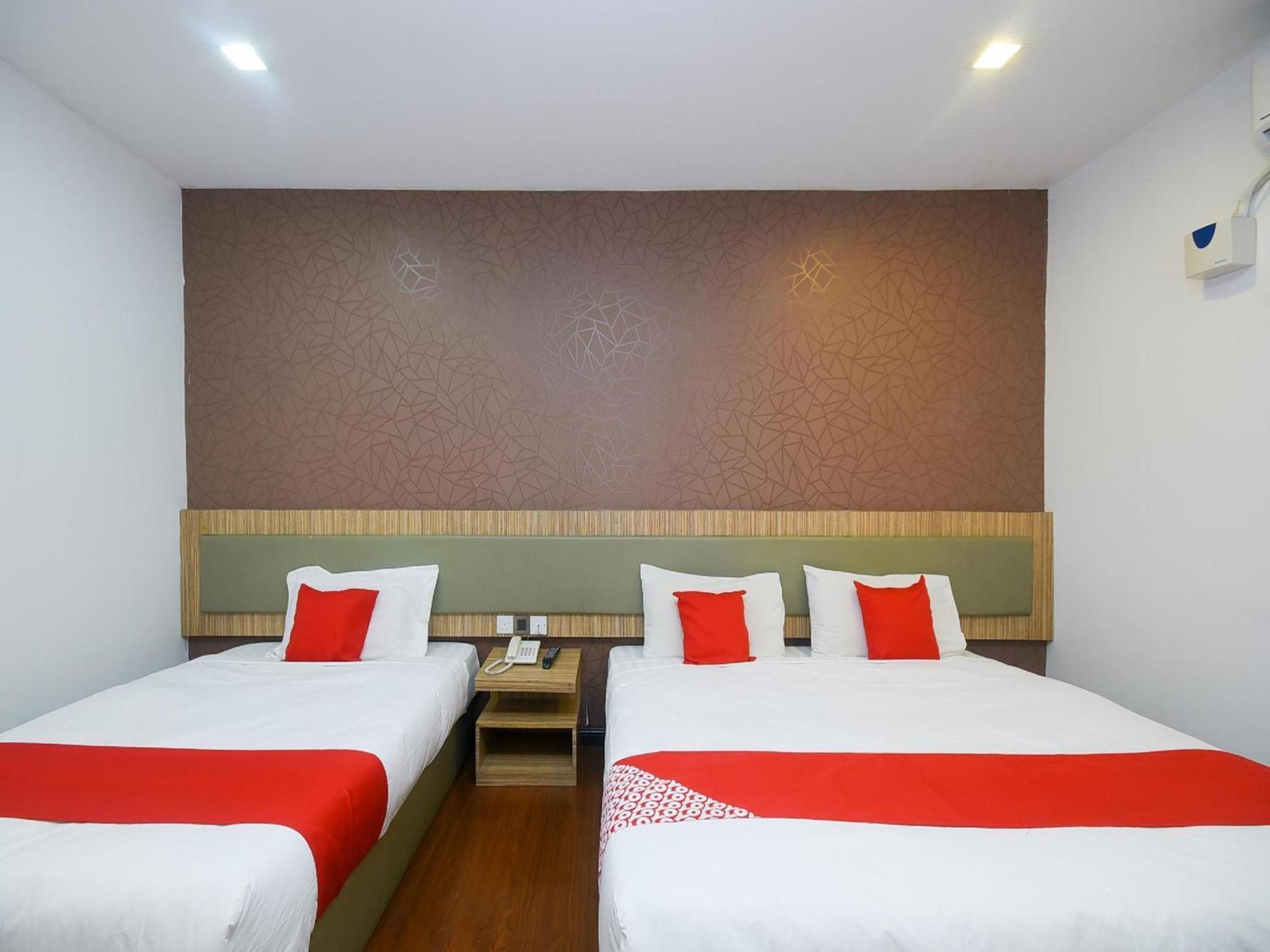 Super Oyo 976 Dragon Inn Miri Luaran gambar